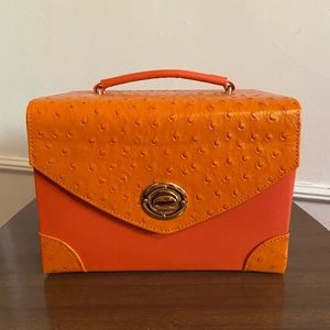 Rowallan Scotland Jewelry Case Travel Train Case Ostrich Bonded Leather Fold Out